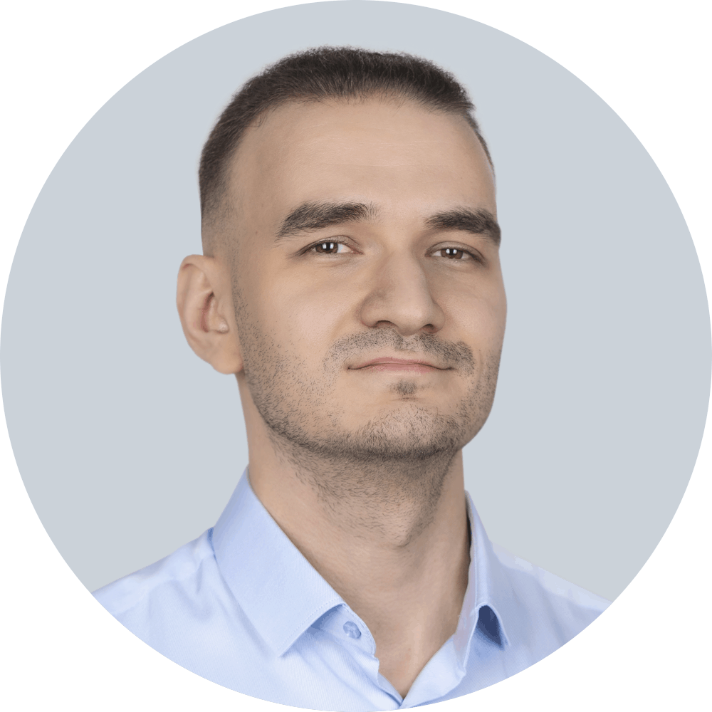 Иван Сафонов